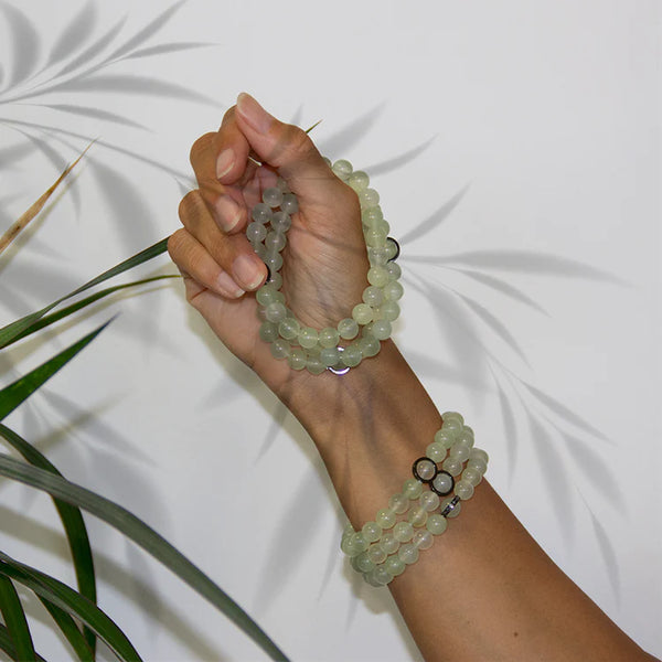 Bracciale Giada Naturale Malese – Sette Colori, Diametro 58-60mm, Benefici Per Il Benessere