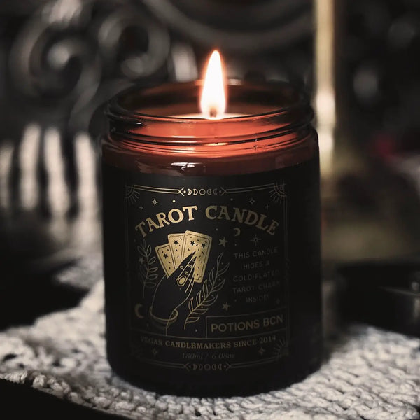 Candela dei Tarocchi con Collana