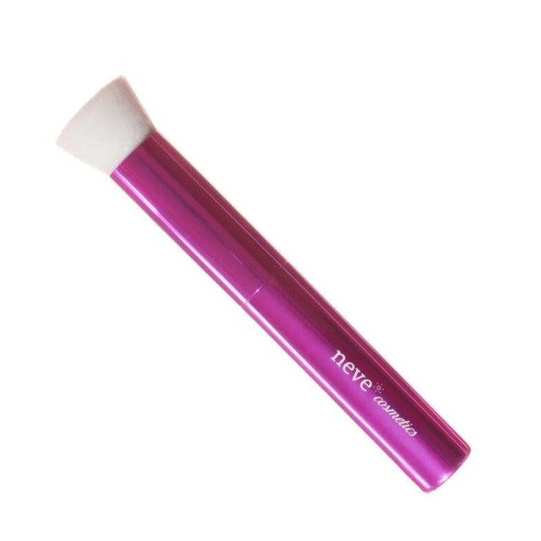 Neve Cosmetics Pennello Azalea Flat